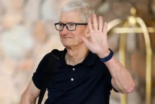 <p>Tim Cook, Apple CEO'su</p>
<p> </p>