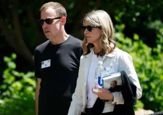 <p>Jennifer Witz, Sirius XM'in CEO'su</p>
<p> </p>
