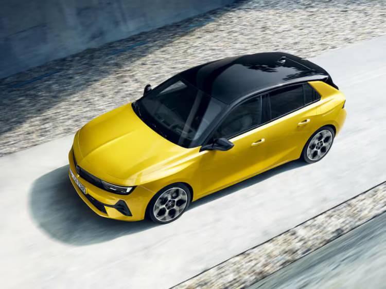 <p>Markanın cesur ve yalın tasarım öğelerini taşıyan ve güçlü karakteriyle öne çıkan Opel Astra, 300 bin TL’ye 12 ay vadeli yüzde 0 faizli kredi imkânıyla sunuluyor. </p>
