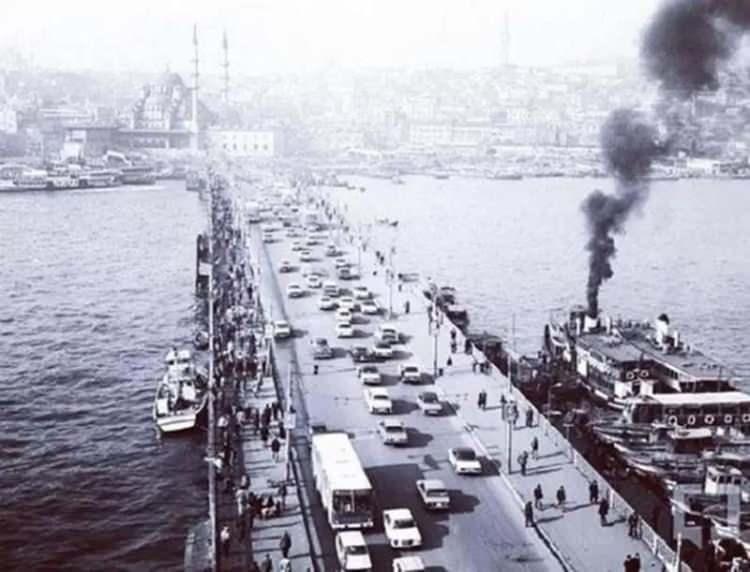 <p>Galata Köprüsü</p>
