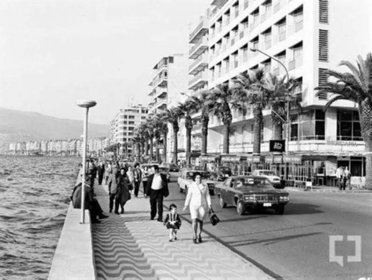 <p>İzmir </p>
