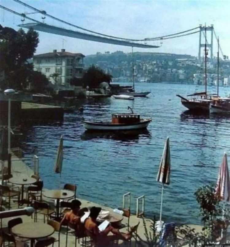 <p>Boğaz Köprüsü yapım aşamasında (1980)</p>