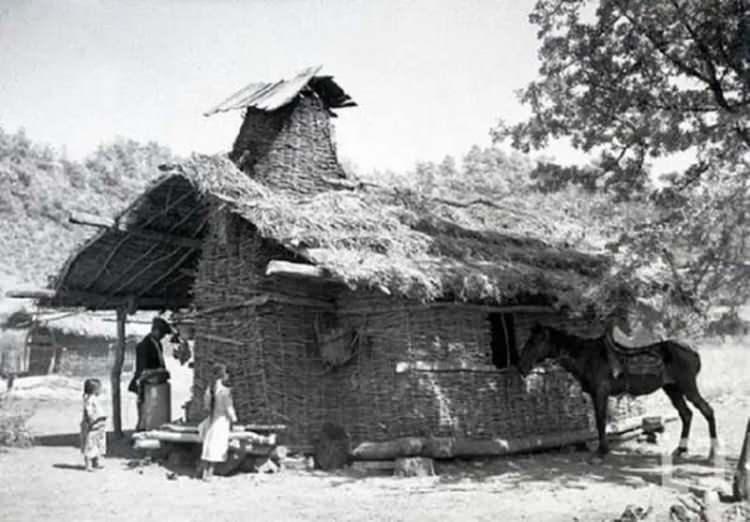 <p>Dalaman Çiftliğinde Bir Köy Evi - Antalya</p>
