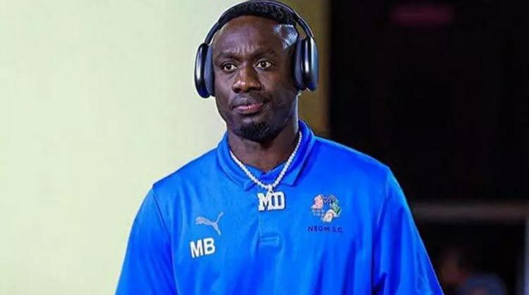 <p>Süper Lig'de Galatasaray, Kasımpaşa, Karagümrük gibi takımlarda oynayan eski gol kralı Mbaye Diagne, Suudi Arabistan Pro Lig'e yükselen Neom'dan ayrıldı.</p>