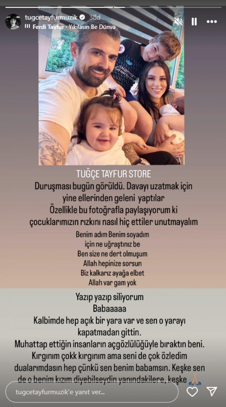 <p><span style="color:#FF0000"><strong>BABASINA SESLENDİ: MUHATAP ETTİĞİN İNSANLARIN AÇGÖZLÜLÜĞÜYLE BIRAKTIN BENİ!</strong></span></p>
<p><span style="color:#000000"><strong>Babası Ferdi Tayfur'a kırgınlığını dile getiren Tuğçe Tayfur, sözlerini şöyle sürdürdü:</strong></span></p>
<p><span style="color:#000000"><strong>"Yazıp yazıp siliyorum baba. Kalbimde hep açık bir yara var ve sen o yarayı kapatmadan gittin. </strong></span></p>