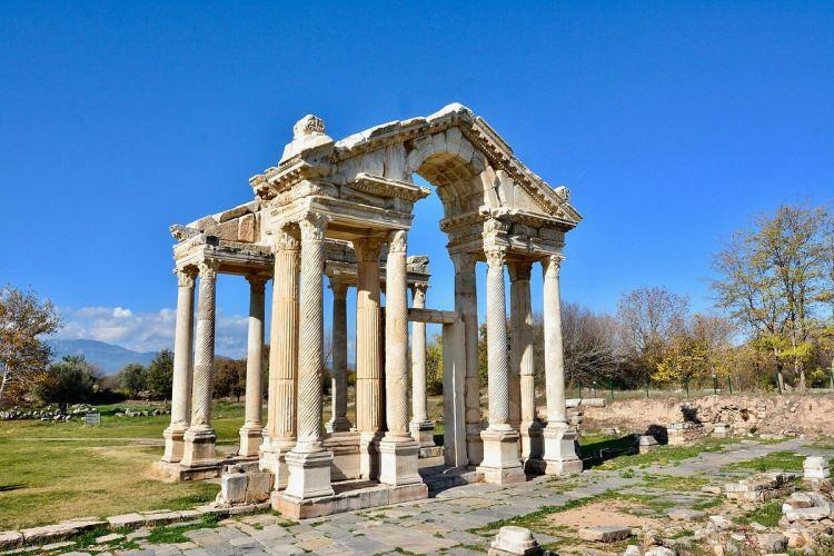 <p><span style="color:#B22222"><strong>AYDIN</strong></span></p>

<p> </p>

<p>Aphrodisias (2017)</p>

<p> </p>
