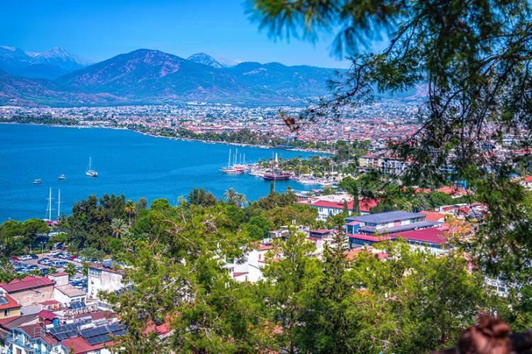 <p><span style="color:#B22222"><strong>8.MUĞLA: </strong></span></p>
<p> </p>
<p>211 milyar 376 milyon 926 bin TL</p>
<p> </p>