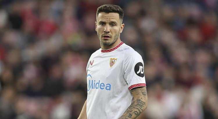 <p>Atletico Madrid ile bir yıllık sözleşmesi kalan Saul Niguez'in menajeri, Trabznspor ile görüşmek üzere İstanbul'a geldi.<br />
<br />
(FOTOMAÇ)</p>