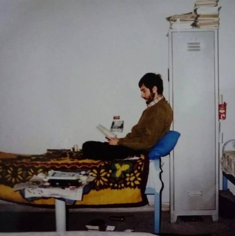 <p>28 Şubat döneminde DGM'de idamla yargılanan ve 10 yıl boyunca zindana hapsedilen Halil Kantarcı, FETÖ'nün hain darbe girişiminin ardından Çengelköy'de sokağa çıktı. </p>
<p> </p>