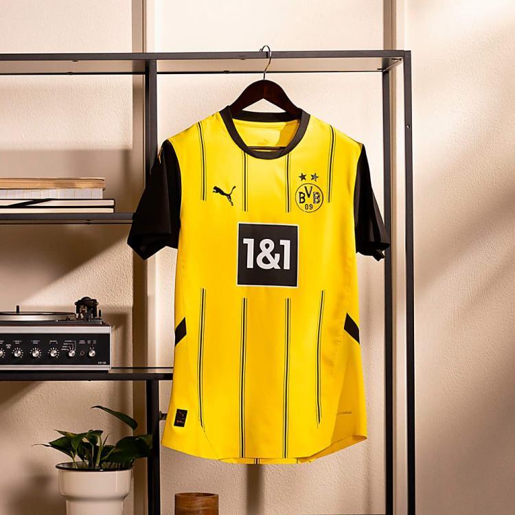 <p>Borussia Dortmund</p>

<p>99 milyon Euro</p>
