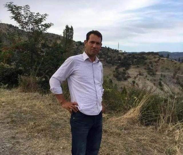 <p>Bulunan cesedin 4 gündür kayıp olarak aranan <strong>Adem Yeşilgil'e (48)</strong> ait olduğu belirlenmişti. </p>
