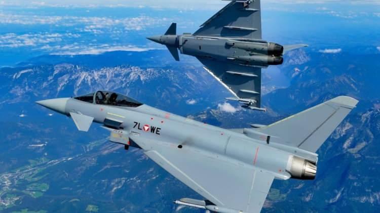<p>İspanya (Airbus Military/CASA): Sağ kanadı ve ilgili hareketli yüzeyleri (slat, flaperon) ile uçağın arka gövde kısmının montajından sorumludur.</p>
