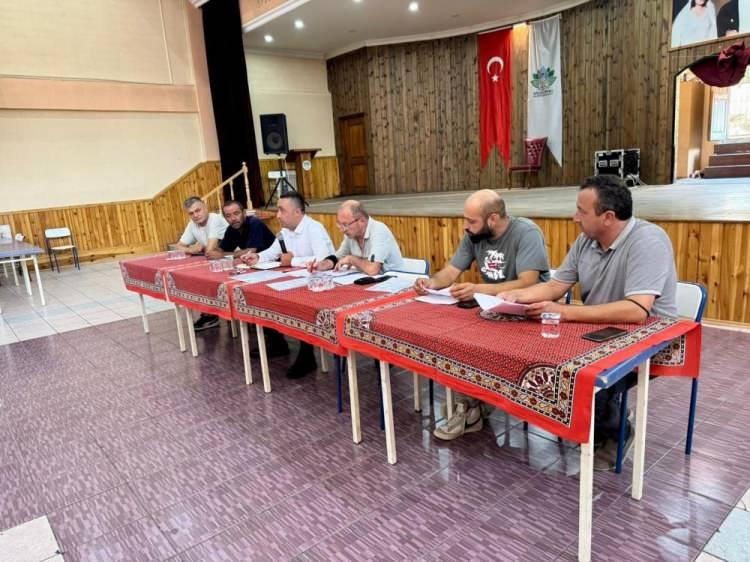 <p>Vatandaşlara sürecin detayları aktarılırken, taşınma sürecinde devletin sağlayacağı destekler hakkında da bilgilendirme yapıldı.</p>