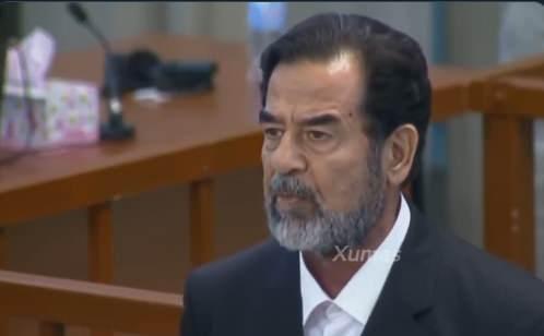 <p><span style="color:#B22222"><strong>Saddam Hüseyin’in inf*zının yayınlanması</strong></span></p>

<p> </p>

<p>2006 yılında Irak’ın eski lideri Saddam Hüseyin’in idamı, dünya çapında gündem oldu. </p>

<p>Ancak bu olayı sıra dışı kılan, infazın görüntülerinin olağanüstü bir açıklıkla kamuoyuna sunulmasıydı.</p>
