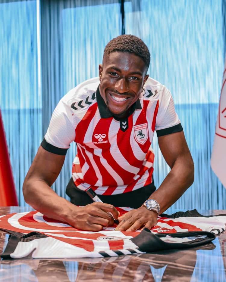<p>Joe Mendes<br />
<br />
Samsunspor<br />
<br />
Sağ bek</p>