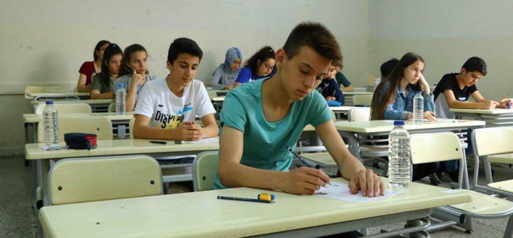 <p><em><strong>Balıkesir'den 14, Trabzon'dan 11, Diyarbakır, Eskişehir ve Kahramanmaraş'tan 10'ar, Afyonkarahisar'dan 9, </strong></em></p>
