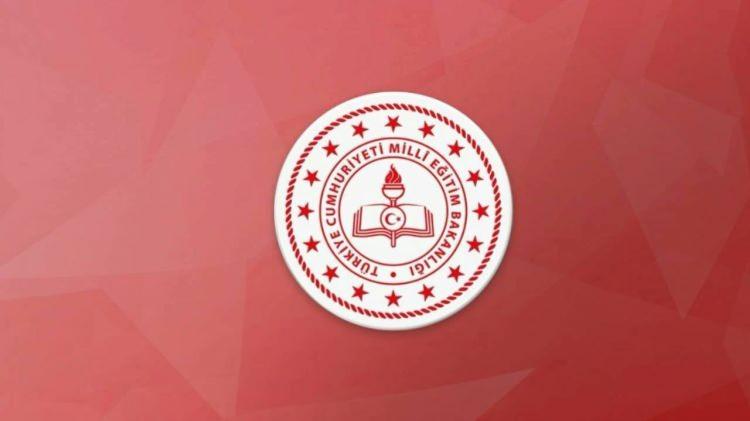 <p>Öğrencilerin çeşitli disiplinlerde özgün projeler üreterek işbirliği yapma, sorumluluk alma ve kendi öğrenmelerini yönetme yetkinliklerinin kazanmasının amaçlandığı bu okullarda, ayrıca projeler aracılığıyla teorik bilgilerin pratiğe dönüştürülmesi sağlanacak.</p>
<p> </p>