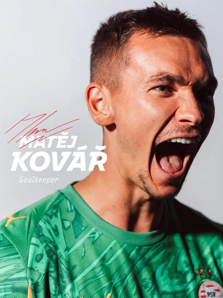 <p>Matej Kovar ➡ PSV</p>
