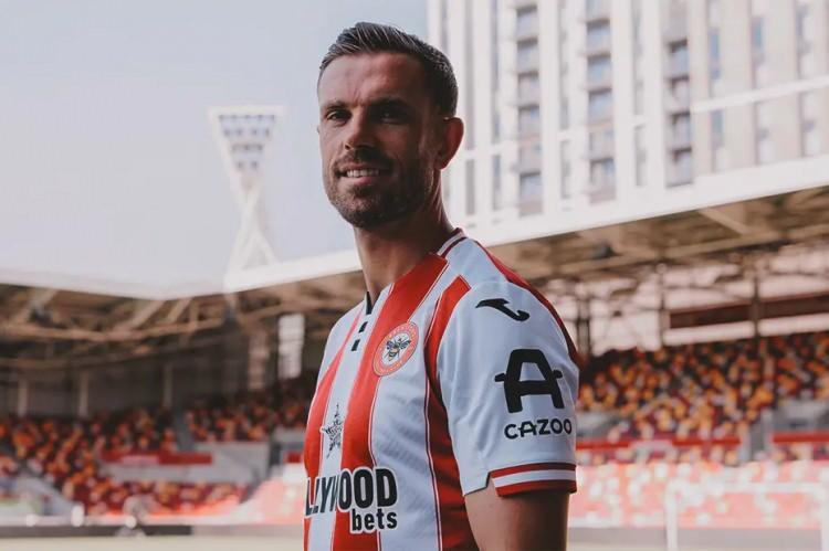 <p>Jordan Henderson ➡ Brentford</p>

