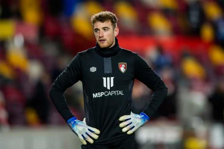 <p>Mark Travers ➡ Everton</p>
