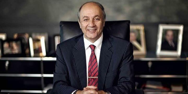 <p><span style="color:#B22222"><strong>TUNCAY ÖZİLHAN</strong></span></p>
<p> </p>
<p>Servet kaynağı: Anadolu Endüstri Holding</p>
<p>Doğum Yeri: Kayseri</p>
