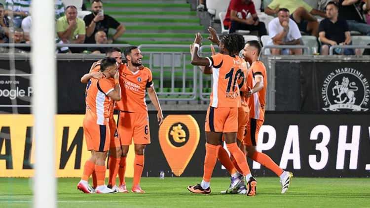 <p><strong>BAŞAKŞEHİR AVANTAJ ELDE ETTİ</strong></p>

