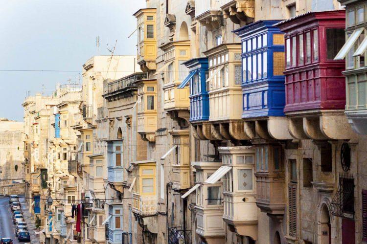 <p><span style="color:#B22222"><strong>Malta:</strong></span></p>

<p> </p>

<p>%21,0</p>

<p> </p>

<p> </p>
