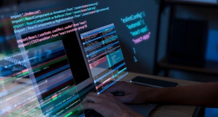 <p>Yazılım M&uuml;hendisliği: 348.000 TL</p>

<p>&nbsp;</p>
