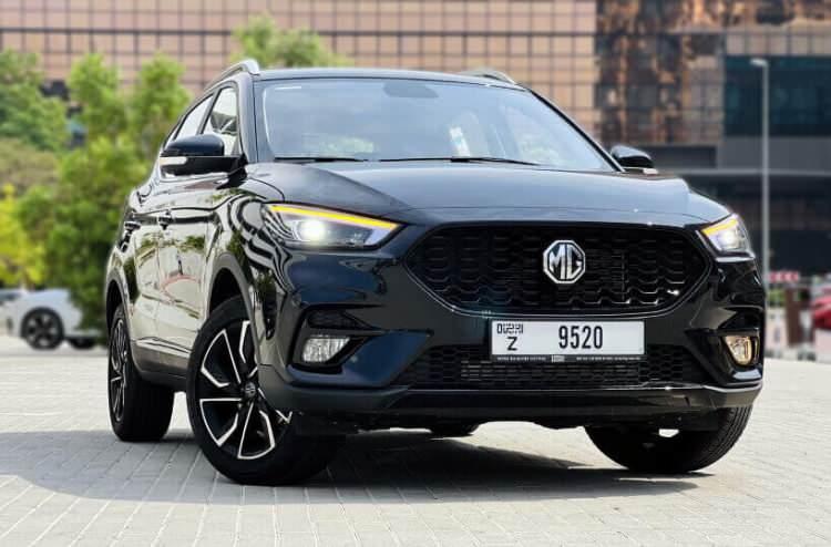 <p>Buna karşılık BYD Dolphin, temel donanımında 70 kW'lık bir motora sahip önden çekişli ve daha yüksek donanımlarda isteğe bağlı 150 kW'lık bir motora sahip. </p>

<p> </p>
