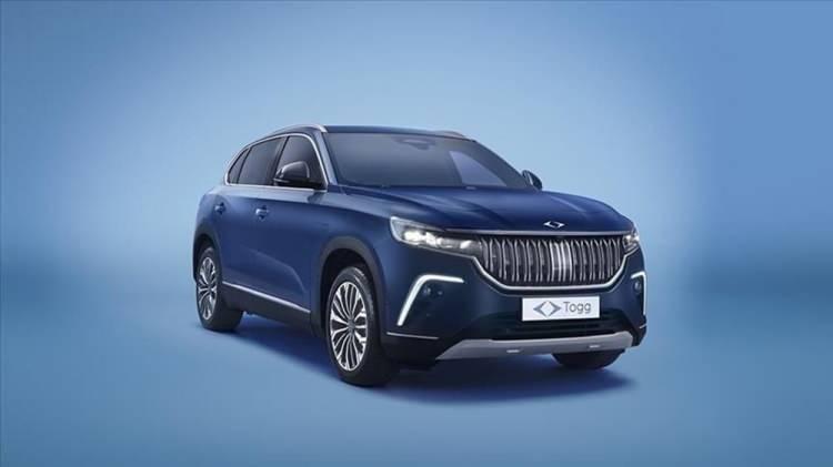 <p><strong>İŞTE YENİ OTOMOBİL FİYATLARI</strong></p>

<p><br />
<br />
Togg T10X V1 RWD Standart Menzil 1 milyon 440 bin liradan 1 milyon 636 bin 363 liraya çıktı.</p>

<p><br />
<br />
Togg T10X V1 RWD Uzun Menzil 1 milyon 680 bin liradan 1 milyon 909 bin 89 liraya çıktı.</p>

<p><br />
<br />
Togg T10X V2 RWD Uzun Menzil 1 milyon 830 bin liradan 2 milyon 79 bin 543 liraya çıktı.</p>
