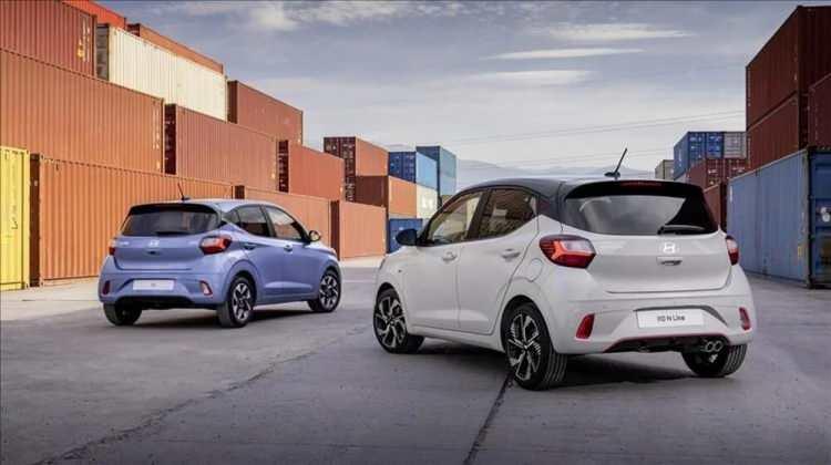 <p><strong>HYUNDAİ</strong></p>
<p> </p>
<p>Hyundai i10 1.2 MPI 79 hp benzinli manuel 1 milyon 129 bin liradan 1 milyon 66 bin 276 liraya geriledi.</p>
<p> </p>
