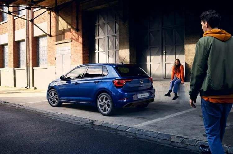 <p><strong>VOLKSWAGEN</strong></p>

<p> </p>

<p>Volkswagen Polo Impresion 1.0 80 ps manuel 1 milyon 708 bin liradan 1 milyon 660 bin 554 liraya geriledi.</p>

<p> </p>
