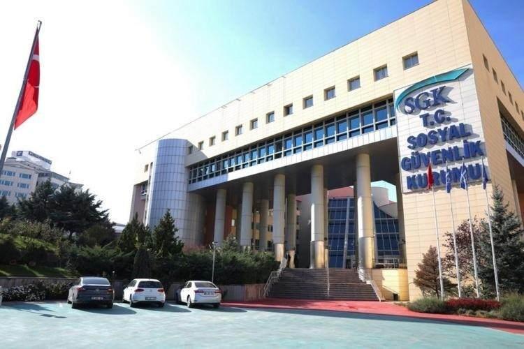<p>Bu hastalıkların, kişinin iş gücünde yüzde <strong>60 veya daha fazla kayba neden olması durumunda</strong> malulen emeklilik hakkı kazanılabiliyor. </p>
