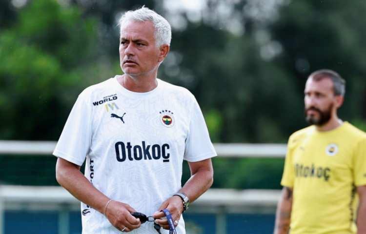 <p><strong>"İyi olan şu ki, geçmişte zirvedekiler sadece maddi olarak güçlü takımlar içindi; şimdi ise herkes için."</strong></p>