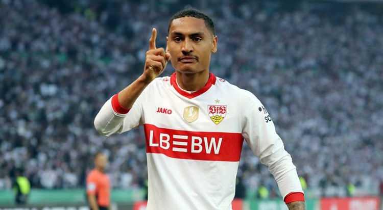 <p>Galatasaray, Enzo Millot ile anlaşmaya vardı.<br />
<br />
Sarı kırmızılıar, Millot'un sözleşmesinde yer alan 18 milyon Euro'luk serbest kalma bedelini ödeyerek transferi bitirecek.<br />
<br />
(FOTOMAÇ)</p>
