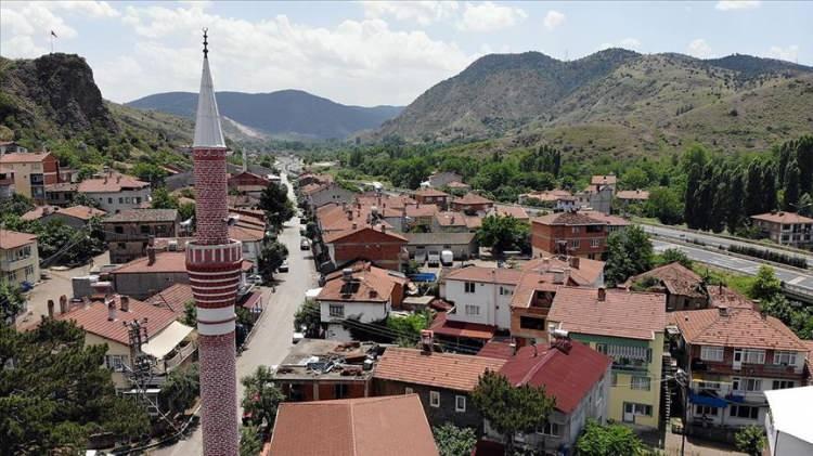 <p>6-BİLECİK</p>
<p>352.710</p>