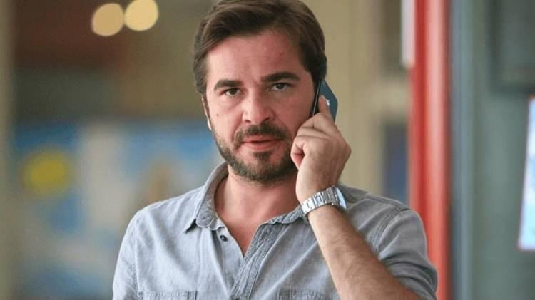 <p>SERVETİ DUDAK UÇUKLATTI</p>
<p>Klasik araç tutkusu olduğu bilinen oyuncunun, 50 milyon dolara yakın bir mal varlığı olduğu biliniyor.</p>