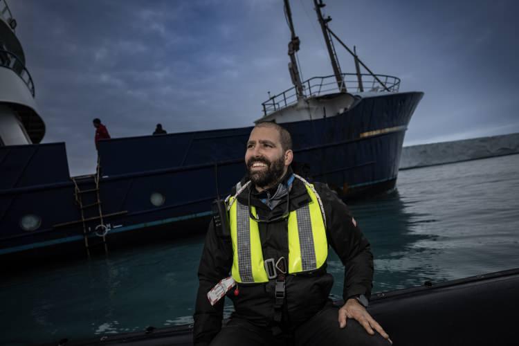 <p><strong>Uluslararası alanda kutup bilimleri g&ouml;r&uuml;n&uuml;rl&uuml;ğ&uuml;n&uuml; artıracak &ccedil;alışmalar literat&uuml;re de katkı sunacağını dile getiren Işıler, s&ouml;zlerini ş&ouml;yle s&uuml;rd&uuml;rd&uuml;:</strong></p>

<p>&nbsp;</p>
