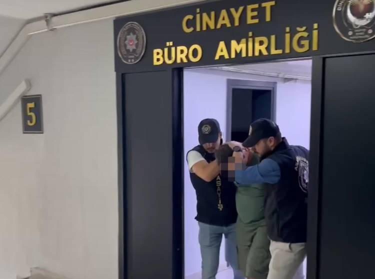 <p> Şüpheli, 31 Temmuz’da gözaltına alındı. Aramalarda, Türker'in ormanda sakladığı Nilüfer Tuzlulu'ya ait telefonu, olayda kullanılan 2 bıçak, eldiven, kask ve kanlı kıyafetler ele geçirildi.</p>
