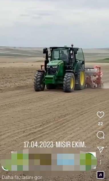 <p>Kendi traktöründeki belirgin özelliklerin, izlediği videodaki aynı marka ve model traktörde de bulunduğunu fark eden Işık, 30 Temmuz’da videoları paylaşan kişinin yaşadığı Ankara’nın Polatlı ilçesine gitti</p>