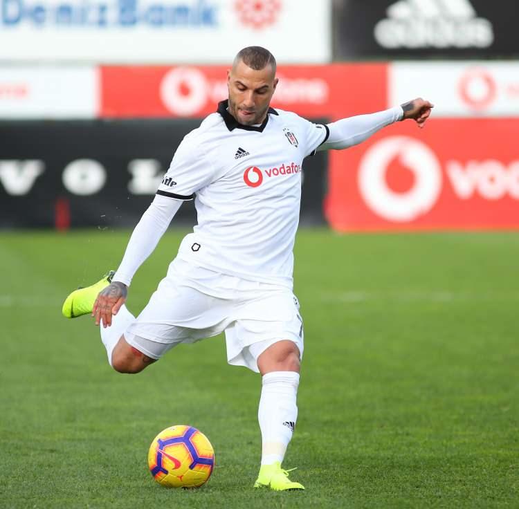 <p>7-Ricardo Quaresma: 7,3 milyon euro</p>