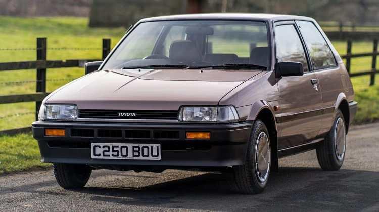 <p>TOYOTA COROLLA 1.6 MİLYON KİLOMETRE</p>
<p> </p>