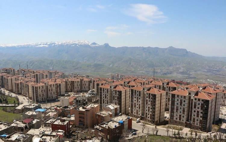 <p><span style="color:#B22222"><strong>ŞIRNAK</strong></span></p>

<p> </p>
