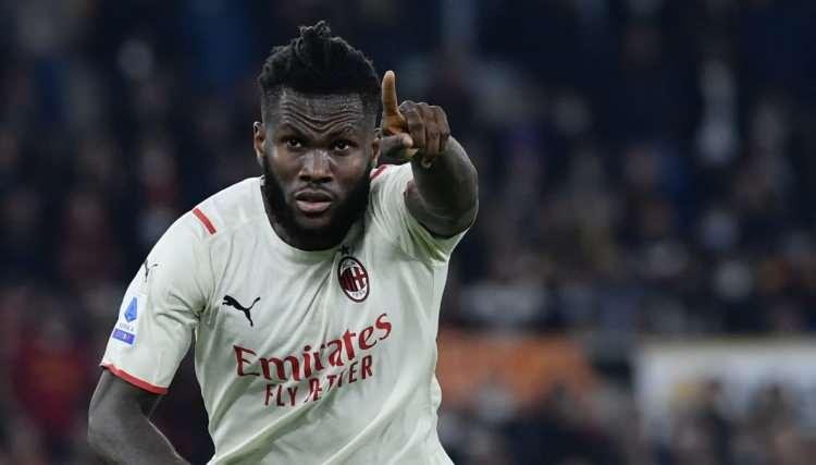 <p>Kariyerinde Milan ve Barcelona gibi takımlarda oynayan Kessie'nin maaş talebi 14 milyon euro olarak biliniyordu.<br />
<br />
(TAKVİM - AKŞAM)</p>