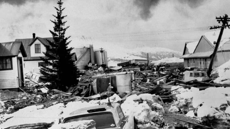 <p>2. ALASKA, ABD-28 MART 1964 | 9.2</p>

<p>Can kaybı: 131 kişi</p>

<p>ABD tarihinin en büyük depremi olarak bilinir. Good Friday (Kutsal Cuma) depremi olarak da anılır.</p>
