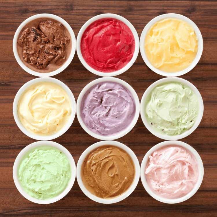 <p><span style="color:#B22222"><strong>2. Frozen Custard (ABD)</strong></span></p>

<p> </p>

<p>Dondurma ile muhallebi arasında bir yerde duran frozen custard, ABD mutfağının nostaljik tatlarından biri. </p>
