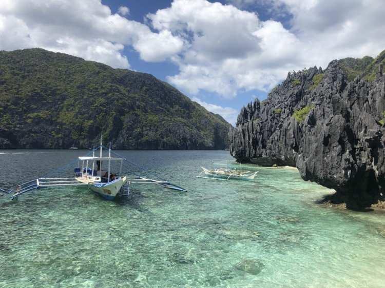 <p><span style="color:#B22222"><strong>Filipinler, Asya - </strong></span></p>

<p> </p>

<p> </p>

<p><strong>67.03</strong></p>
