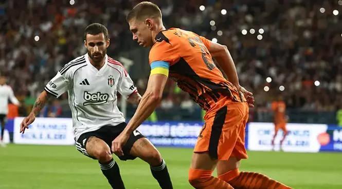 <p>Karşılaşmada Shakhtar Donetsk'in gollerini 12'de Kevin ve 45+2'de Elias kaydetti.</p>
