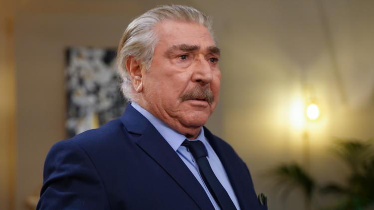 <p><span style="color:#800000"><strong>"SÜLEMAN KAYA'NIN HİKAYESİ"</strong></span></p>
<p><span style="color:#000000">Hikaye anlatımı ve olay örgüsü ile Anadolu'dan izler taşıyan ve birçok kişinin yüreğine dokunan Gönül Dağı'na geçen sezonda usta oyuncu Erdal Özyağcılar katılmıştı.</span></p>