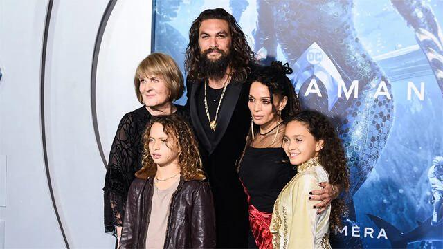 <p>Bu olayın ardından Momoa hayatında büyük bir karar aldığını belirtti. Yıllardır günde 2-3 paket sigara içtiğini, ancak bu deneyimden sonra bir daha ağzına hiç sigara sürmediğini söyleyen Momoa, “Çocuklarım için bile bırakamadım ama o gün bıraktım. Çünkü gerçekten ölmüş gibiydim.” şeklinde konuştu</p>